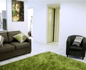 Absolute Beachfront Apartment - ACT Tourism 4