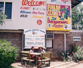 Palm Court Kookaburra Backpackers - ACT Tourism 0