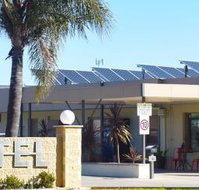 Mia Motel - ACT Tourism