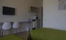 Ashwood Motel - West Gosford - ACT Tourism 2