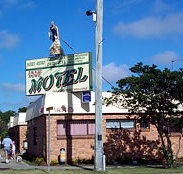 Jackie Howe Motel - ACT Tourism