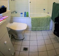 The Palms Backpackers - ACT Tourism