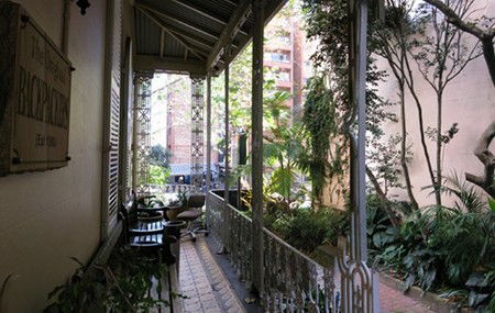 The Original Backpackers Lodge - ACT Tourism 0