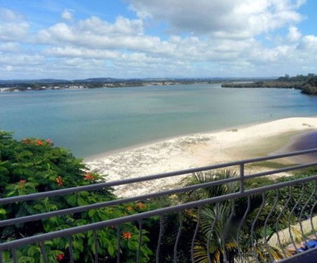 Leisure-lee Holiday Apartments - ACT Tourism 0