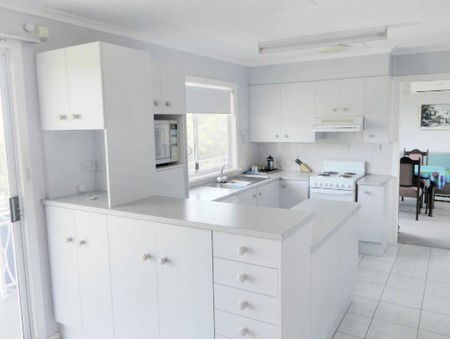 Leisure-lee Holiday Apartments - ACT Tourism 4