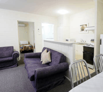 Adelaide Oakford Apartments - ACT Tourism 2