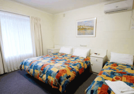 Adelaide Oakford Apartments - ACT Tourism 4