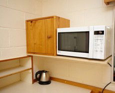 Alabaster Motel - ACT Tourism 1