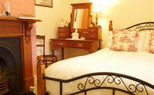 Camelia Cottage Bed And Breakfast - ACT Tourism 5