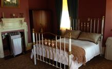 Mercedes House - ACT Tourism 0