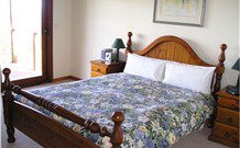 Valley Of The Waters Bed And Breakfast - ACT Tourism 4