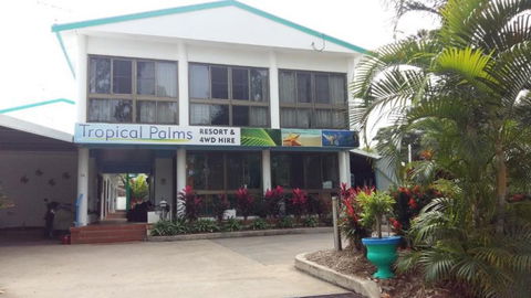 Tropical Palms Resort & 4WD Hire - ACT Tourism 3
