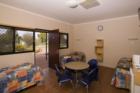 Kings Canyon Holiday Park - ACT Tourism 6