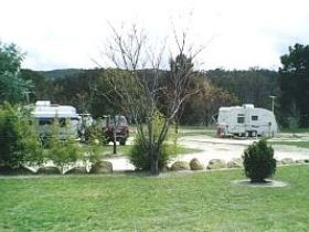 Country Style Caravan Park - ACT Tourism 1