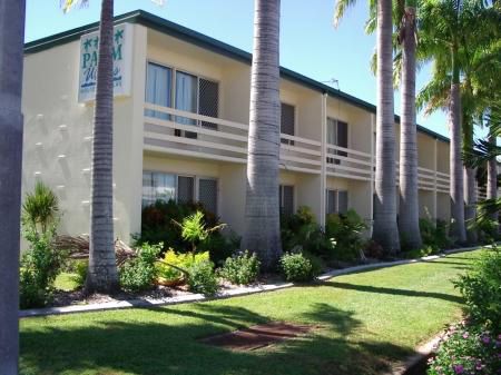 Palm Waters Villa - ACT Tourism 0