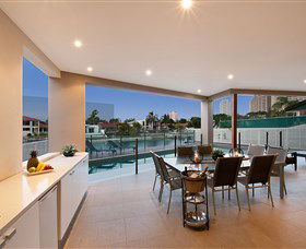 Xanadu Waterfront Elite Holiday Home - ACT Tourism 2