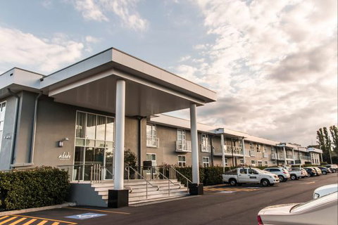 Abode Narrabundah - ACT Tourism 5