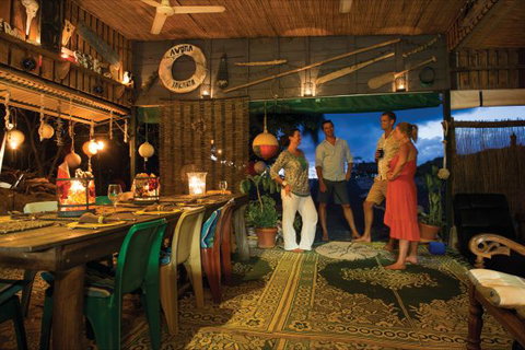 Banubanu Beach Retreat - ACT Tourism 1