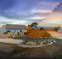 Majestic View Cottages - ACT Tourism