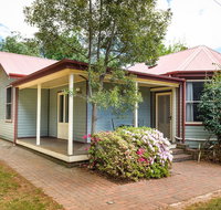 Federation Gardens And Possums Hideaway - ACT Tourism