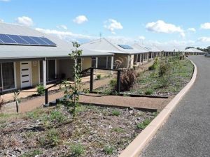 H Boutique Hotel - ACT Tourism 0