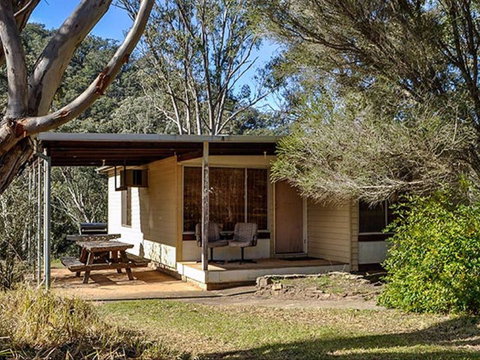 Capertee Cottage - ACT Tourism 0