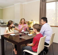 Oxley Court Apartments - ACT Tourism