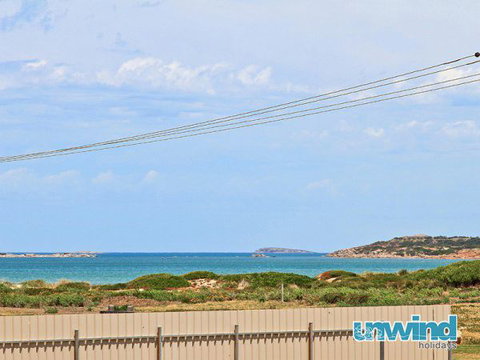 Unwind At Coast On Newell - ACT Tourism 20