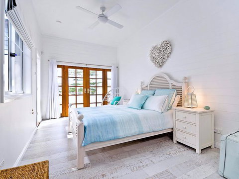 Driftwood Beach House - ACT Tourism 5