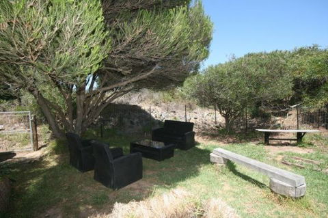 LJ Hooker Goolwa Holiday Rentals - 15 Eaton Avenue, Goolwa Beach - ACT Tourism 3