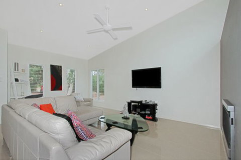 Poolside - ACT Tourism 1