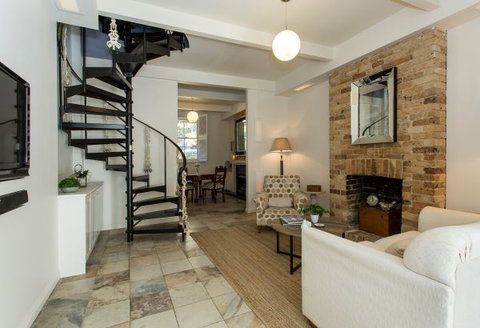 The Essence Of Paddington Living - ACT Tourism 0