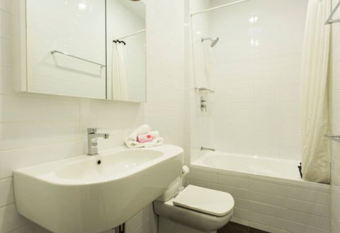 The Essence Of Paddington Living - ACT Tourism 22