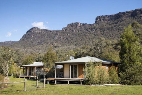 Grampians Chalets - ACT Tourism 0