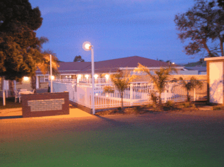 Charles Rasp Motor Inn and Cottages - ACT Tourism