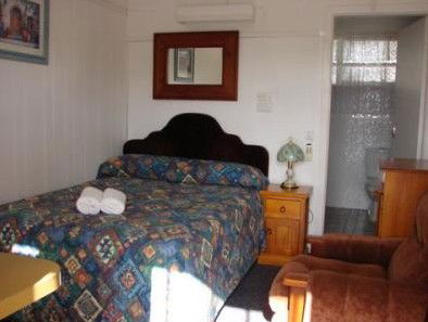 Ardeanal Motel - ACT Tourism 1