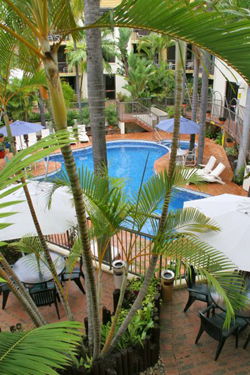 Aussie Resort Burleigh - ACT Tourism 2