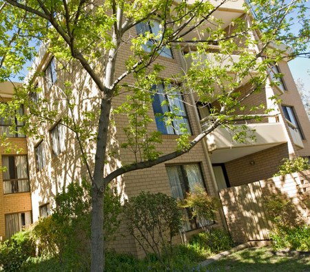 Kingston Court Serviced Apartments - ACT Tourism 1