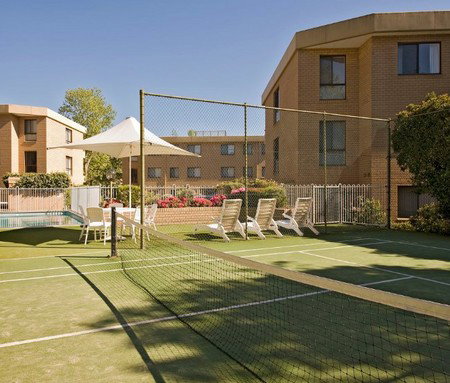 Kingston Court Serviced Apartments - ACT Tourism 5