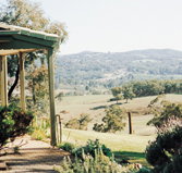 Fairview Ridge Bed  Breakfast - ACT Tourism