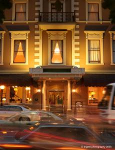 Hadley's Orient Hotel - ACT Tourism 0