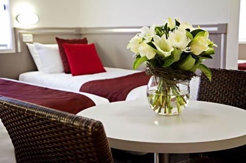 Governor Macquarie Motor Inn - ACT Tourism 4