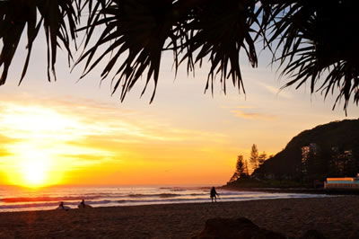 Aussie Resort Burleigh - ACT Tourism 6