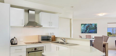 Scarborough Beach Resort - ACT Tourism 3