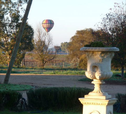 Angas Plains Estate Wines Heritage Suite - ACT Tourism 5