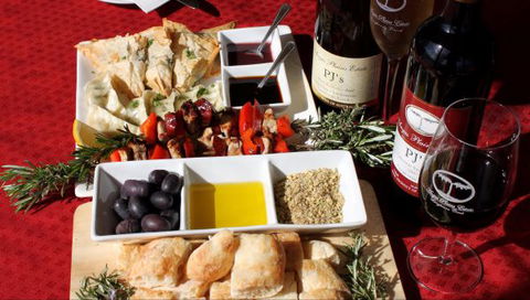Angas Plains Estate Wines Heritage Suite - ACT Tourism 7