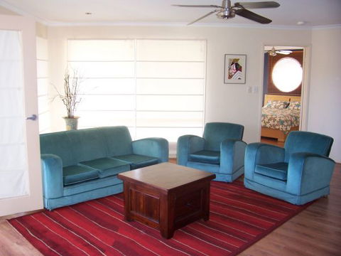 Century 21 SouthCoast: All Decked Out - ACT Tourism 3