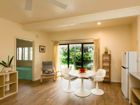 Ebbtide Apartments - ACT Tourism 2