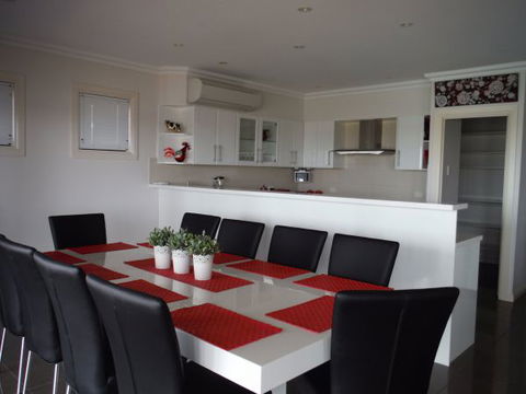 Marina Vista - ACT Tourism 2