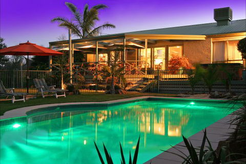 Weeroona Retreat B&B - ACT Tourism 0